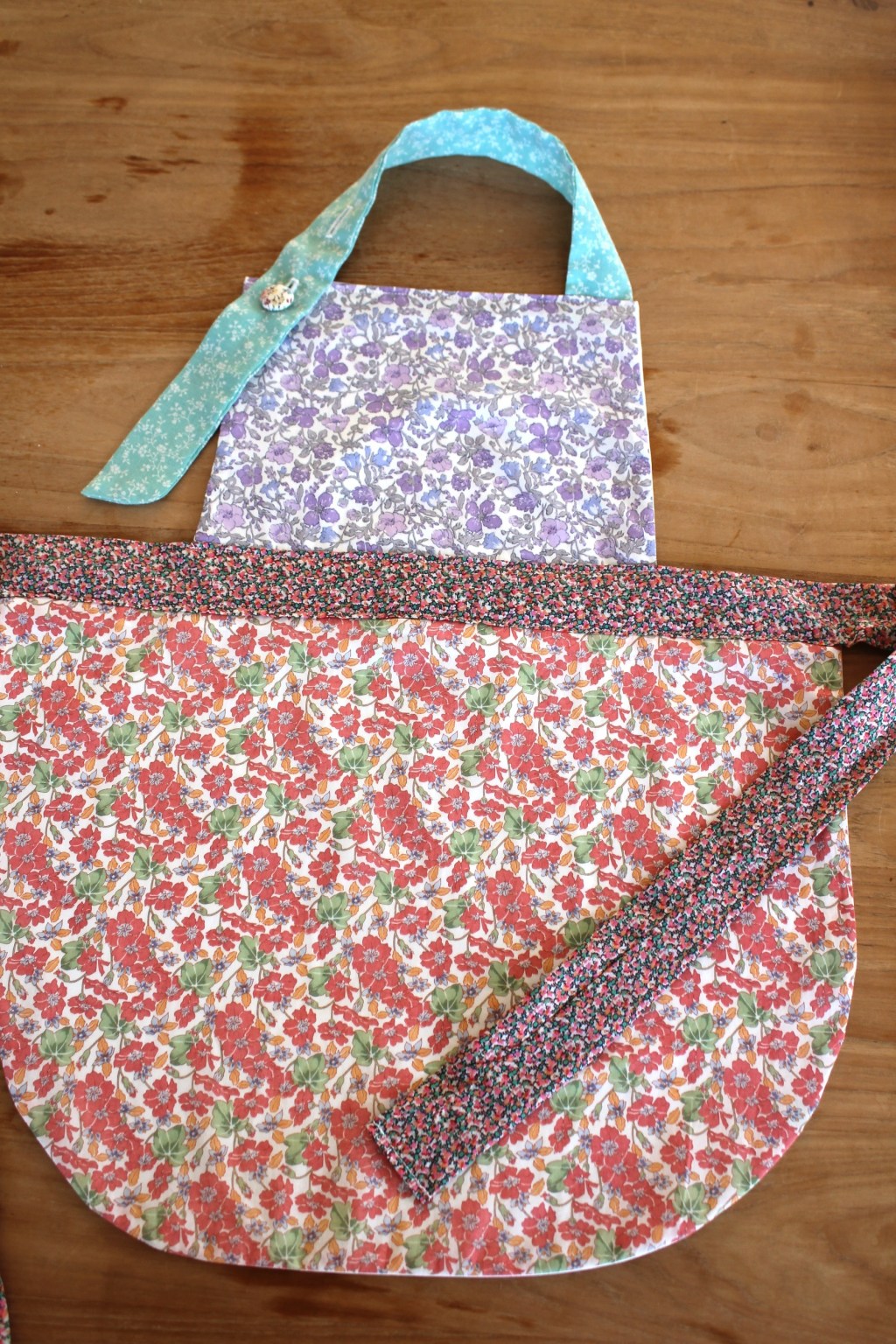 Apartment Therapy must have liked my upcycled kids apron…