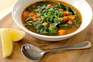 Tunisian lemon and chickpea soup