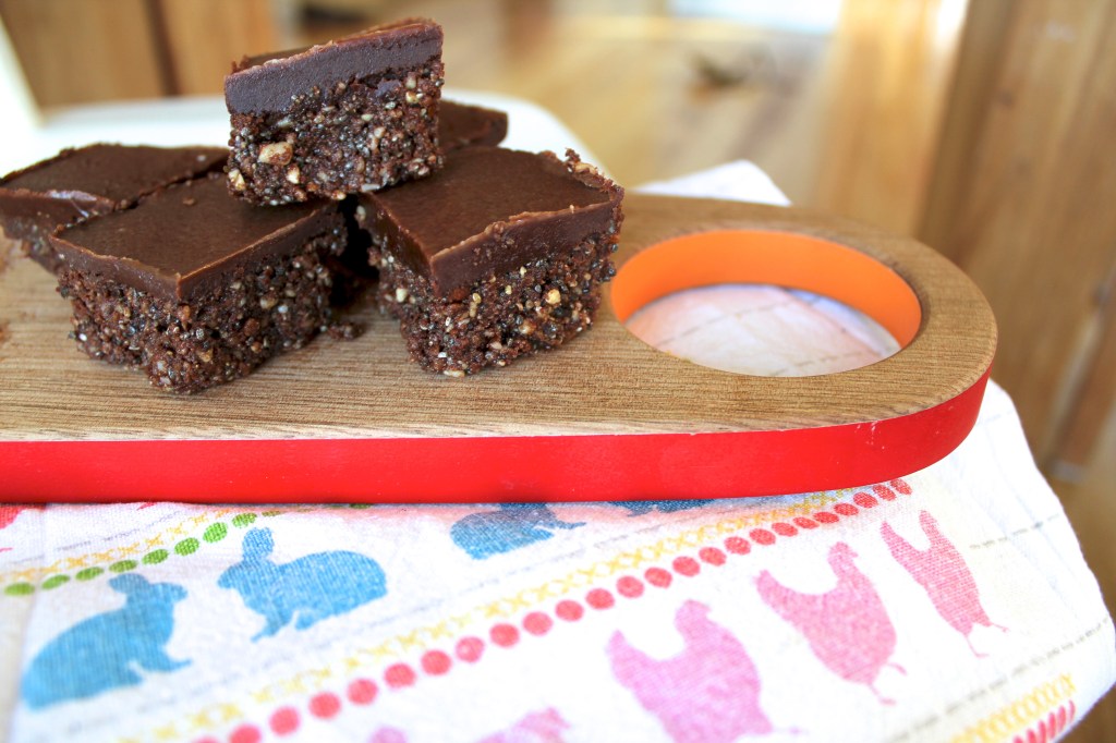 Hey Bernice Raw Chocolate slice almond cashew chia seeds sesame cocao coconut oil wholefoods healthy kids